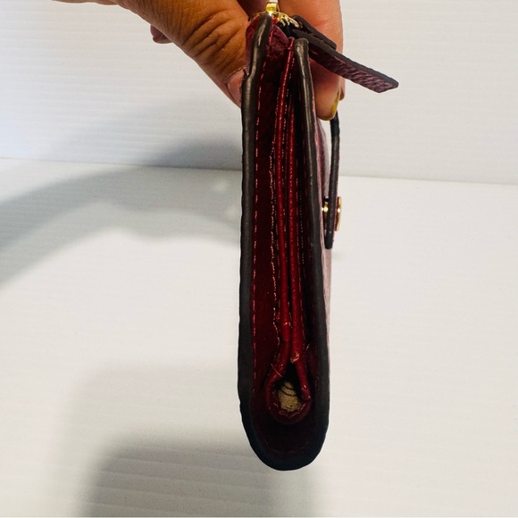 Lodis Red Leather Zip Card Case Wallet - Picture 4 of 12